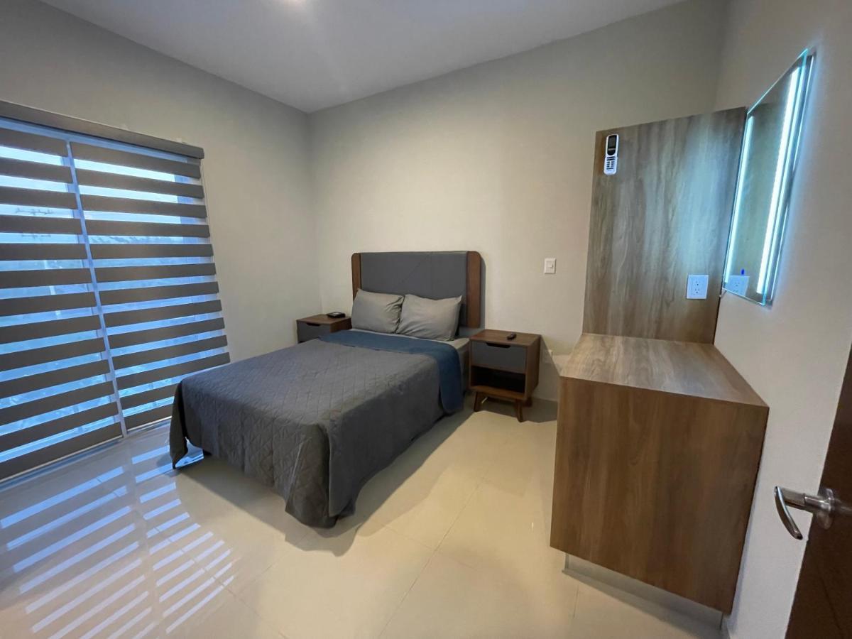 Appartamento Paseo Lomas, muy céntrico y equipado a 5 min playa Mazatlán Esterno foto